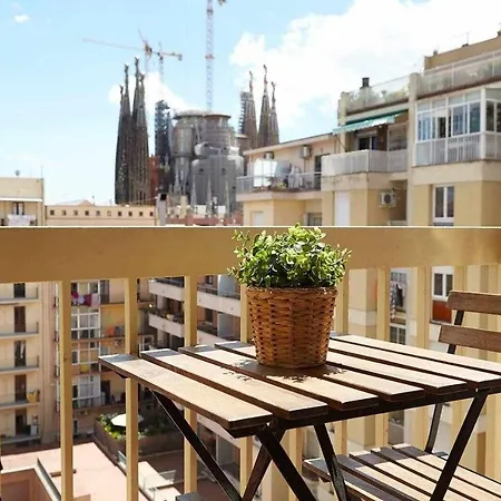 Sagrada Familia Views Nos Preocupa Su Seguridad.-2