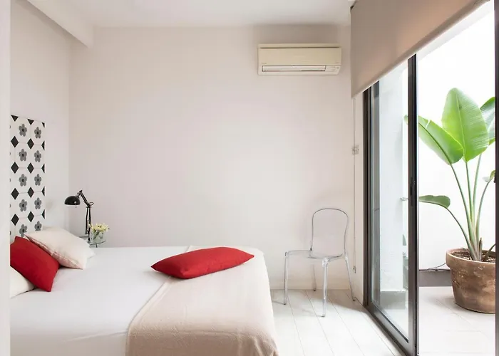 Eric Voekel Boutique s - Bcn Suites